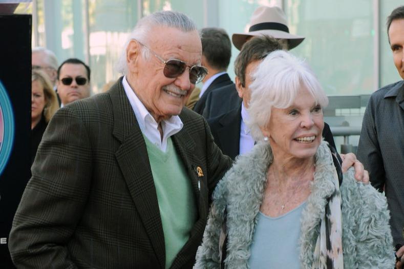 Stan Lee y Joan Boocock Lee la gran historia de amor detrás del