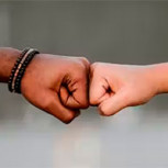 La controvertida foto que muestra la cara más extrema del racismo en Estados Unidos