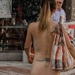 Urbanudismo en Buenos Aires: Convocatoria masiva para ir desnudos por la calle
