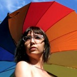 Urbanudismo: Artista reflota performance de desnudos por las calles de Buenos Aires