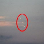 Inquieta extraña aparición lumínica en el cielo de Buenos Aires