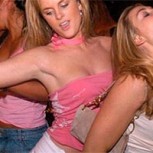Ruleta sexual: La peligrosa moda erótica entre los jóvenes que pone en riesgo sus vidas