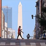 Economista argentino compartió alarmantes proyecciones: Pobreza podría llegar al 52%