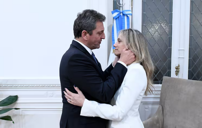 Quién Es Malena Galmarini: La Esposa De Sergio Massa Que Aspira A Ser ...