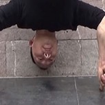 Impresionante video de maestro de Kung-fu haciendo flexiones con los dedos
