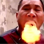 Maestro de Kung-fu sorprende imitando a un dragón: Expulsa fuego por su boca