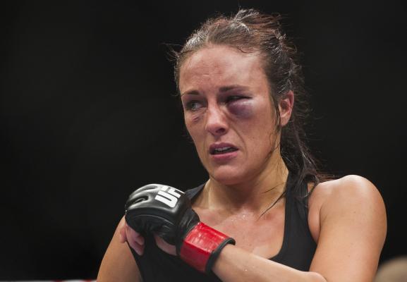 mujeres rostro mma 13