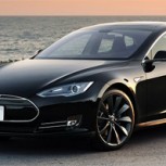 Tesla suma un nuevo motor e innovaciones para seguir con su éxito