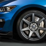 ¿Cómo limpiar bien las llantas de tu auto?