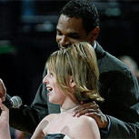 NBA revivió icónico momento en que una joven olvidó el himno nacional: Conoce la emocionante historia