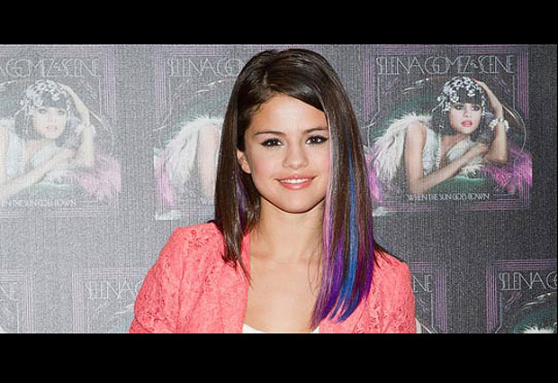 Peinados Selena Gomez