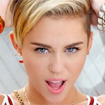 Miley Cyrus se deja crecer el vello de las axilas… ¡y se lo tiñe!