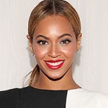 Beyoncé sufre gran bochorno por vergonzoso Photoshop en revista
