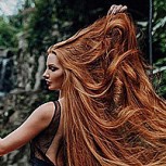 Bella modelo rusa sufrió calvicie: Hoy deslumbra con su impactante cabello estilo Rapunzel