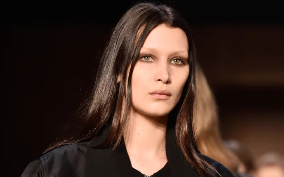 cejas bella hadid