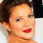 La cirugía estética de Drew Barrymore a los 17 años: Nunca más se sometió a un procedimiento