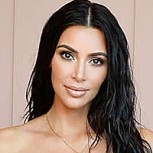 Kim Kardashian impacta con desnudo maquillado en luces y brillos: Imágenes de extrema exuberancia