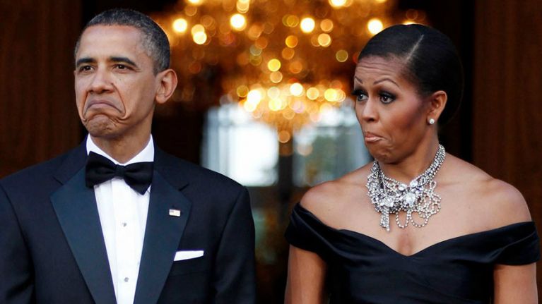 Mírala a la Michelle, que romántica resultó, parece decir Obama
