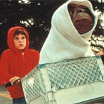 Actor que fue el niño de E.T. se desmayó ebrio al volante: Así de mal luce a los 48 años