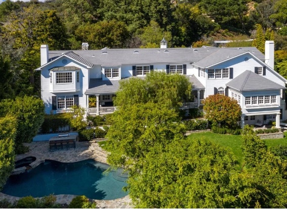 mansion