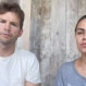 Mila Kunis y Ashton Kutcher se disculpan por su apoyo a ex compañero condenado por abusos sexuales
