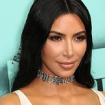 Kim Kardashian sorprende en las redes al publicar foto a cara lavada en medio de un tratamiento