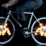 Monkey Light, una entretenida forma de iluminar las bicicletas y hacerlas más seguras