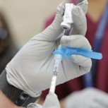 Vacunas de Pfizer y Moderna generarían inmunidad a largo plazo contra el Covid-19 según reciente estudio