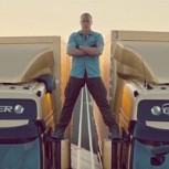 Jean-Claude Van Damme impacta, a los 53 años, con su elasticidad en comercial