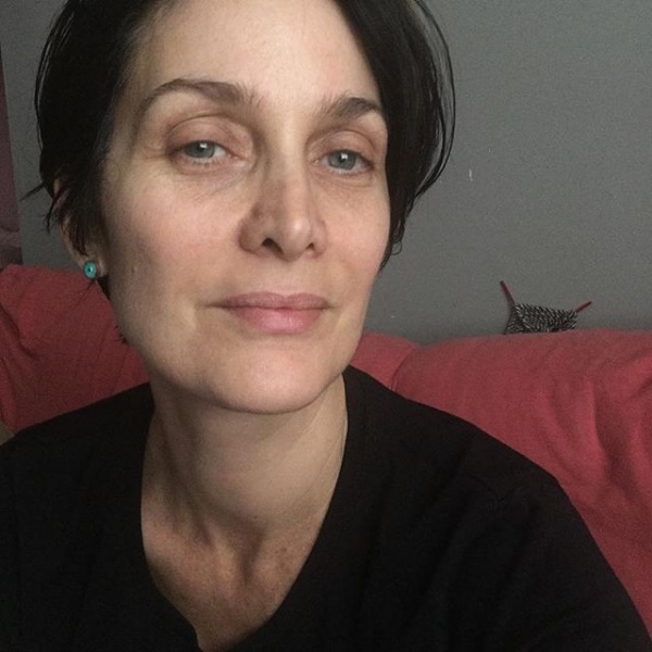 carrie anne moss como luce actualidad