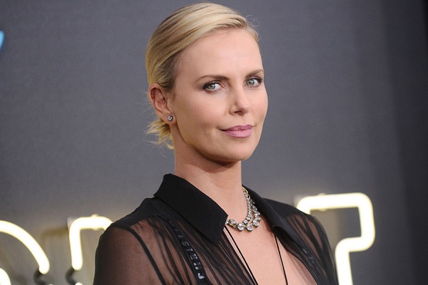 charlize-theron-acoso-en-hollywood