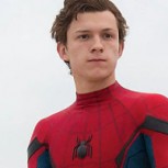Tom Holland revela primera foto desde el set de filmación de la nueva película de Spider-Man
