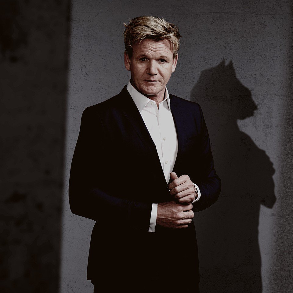 ¿Famoso chef Gordon Ramsay quiere ser el próximo Batman? Extraña foto despertó especulaciones ...