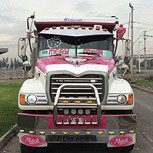 La historia del Kitty Tolva: Un camión de diseño especial y muy femenino