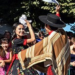 ¿Cueca, Tirana o Vals Chilote, cuál es el baile tradicional chileno que más les gusta?