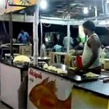 “Cocinero más rápido del mundo” está en India y elabora “tortillas voladoras”