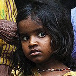 Más de 300 mil niños en India son obligados a mendigar en las calles por las mafias