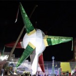 Nuevo Guinness World Record: La Piñata colgante más grande del mundo