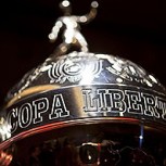 ¿Qué jugador chileno ganó por primera vez la Copa Libertadores de América?