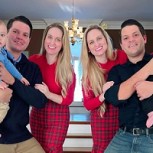Gemelos se casaron con gemelas y tuvieron hijos que parecen iguales: Increíble historia