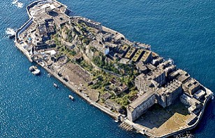 La isla de cemento que lleg&oacute; a ser la m&aacute;s poblada del mundo y hoy florece abandonada