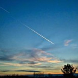 ¿Qué pasa con la conspiración de los “chemtrail”? Conoce sus intrincados orígenes