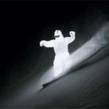 Luz en la oscuridad, impresionante snowboard e innovación