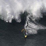 ¡Impresionante! Surfista rompe récord con ola de 30 metros