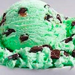 ¿Cuáles fueron los pedidos más populares de los chilenos en 2023? Helado de menta con chips de chocolate en la lista