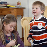 Niñas vs niños: ¿Cuál es más difícil de educar?