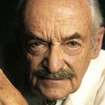 Falleció René Lavand, el gran ilusionista argentino de una sola mano