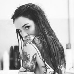 Las osadas fotos de Candelaria Tinelli: desnuda y tatuada, burla la censura en Instagram