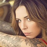 Candelaria Tinelli posó en topless dejando ver sus audaces tatuajes