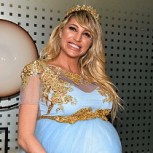 El lujoso baby shower de Vicky Xipolitakis: Hasta hubo lluvia de dólares